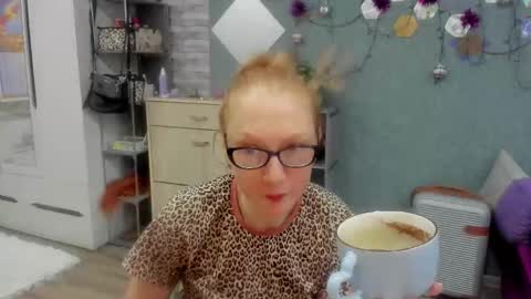 lucky_licky20 online show from 01/18/26, 02:37