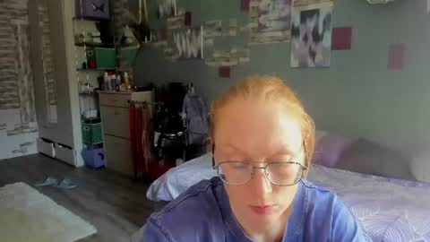 Snapshot of lucky_licky20 chatting on 06/25/26, 05:12 lucky_licky20 online show from 06/25/26, 05:12