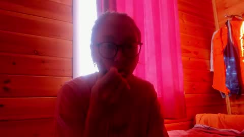 Snapshot of lucky_licky20 chatting on 07/19/26, 01:20 lucky_licky20 online show from 07/19/26, 01:20