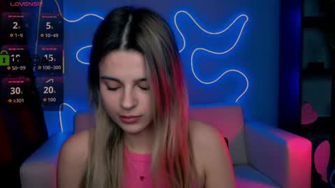 Mila Sweetheart online show from 05/06/26, 07:52