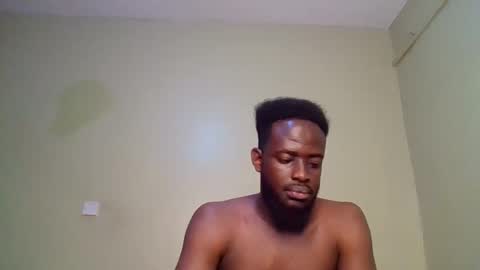 Snapshot of luckycharly chatting on 01/31/25, 02:37 MASTER DOM online show from 01/31/25, 02:37