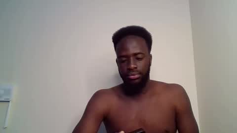 Snapshot of luckycharly chatting on 09/11/25, 06:02 MASTER DOM online show from 09/11/25, 06:02