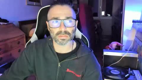 Lucky online show from 12/18/25, 06:47