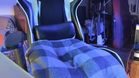 Lucky online show from 12/20/25, 06:26