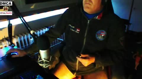        call me  Stefan online show from 02/01/25, 01:12