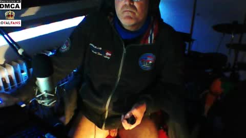        call me  Stefan online show from 03/02/25, 02:08