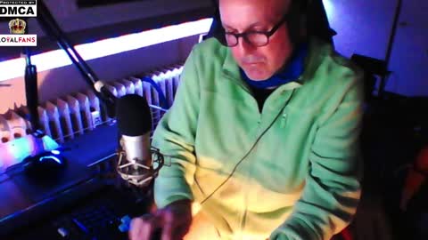        call me  Stefan online show from 03/09/25, 12:10