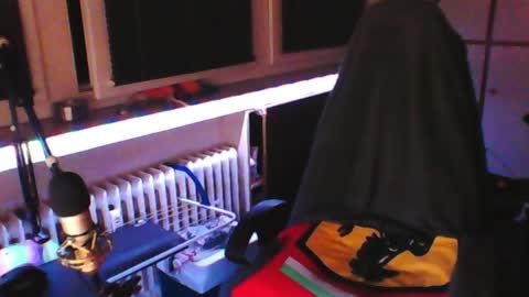        call me  Stefan online show from 05/01/26, 10:58