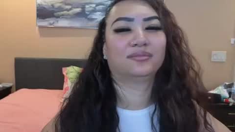 luckylee1992 online show from 11/22/25, 04:22