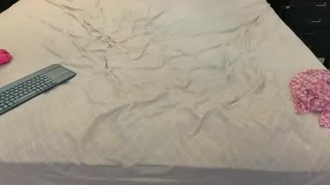 luckylee1992 online show from 02/28/26, 03:07