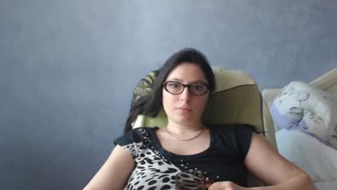Snapshot of luckylinda23 chatting on 06/14/26, 09:44 luckylinda23 online show from 06/14/26, 09:44
