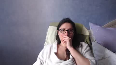 Snapshot of luckylinda23 chatting on 06/16/26, 08:50 luckylinda23 online show from 06/16/26, 08:50