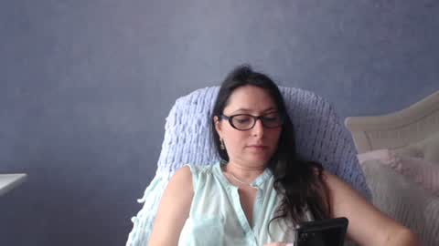 Snapshot of luckylinda23 chatting on 06/24/26, 09:08 luckylinda23 online show from 06/24/26, 09:08