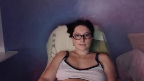 Snapshot of luckylinda23 chatting on 06/30/26, 09:16 luckylinda23 online show from 06/30/26, 09:16