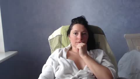 Snapshot of luckylinda23 chatting on 07/05/26, 09:16 luckylinda23 online show from 07/05/26, 09:16