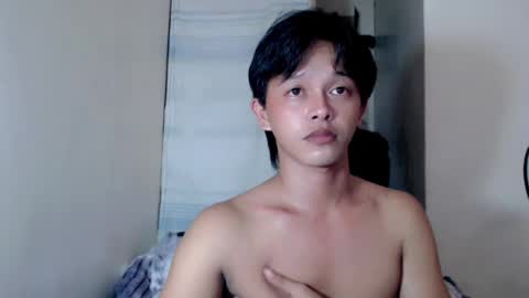 Snapshot of luckyme_7 chatting on 07/21/26, 12:46 kai online show from 07/21/26, 12:46