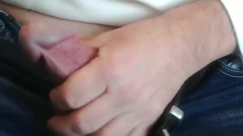 Snapshot of luckymike1308 chatting on 01/05/25, 10:32 Mike manchmal zusammen mit Laura online show from 01/05/25, 10:32