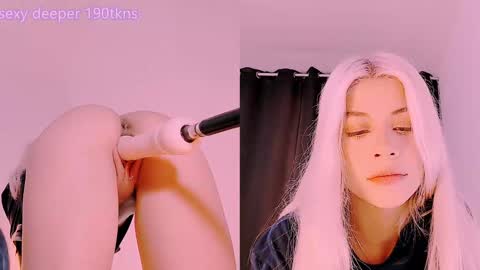 Snapshot of luckysapphire777 chatting on 12/21/24, 11:44 luckysapphire777 online show from 12/21/24, 11:44