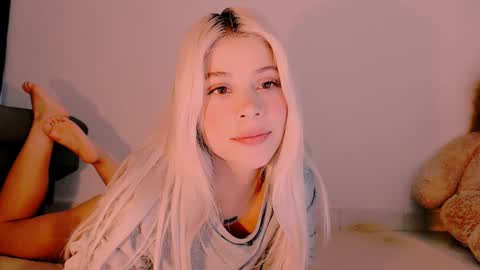 Snapshot of luckysapphire777 chatting on 02/02/25, 01:52 luckysapphire777 online show from 02/02/25, 01:52