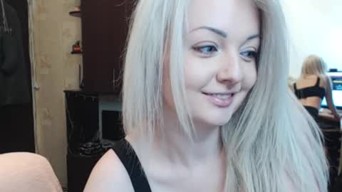 LuckyShot online show from 02/24/26, 03:54