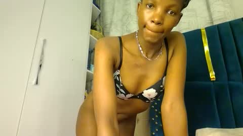 brielle online show from 11/21/25, 07:12