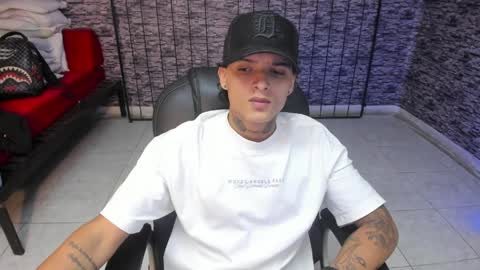 Lucky online show from 04/12/26, 01:32