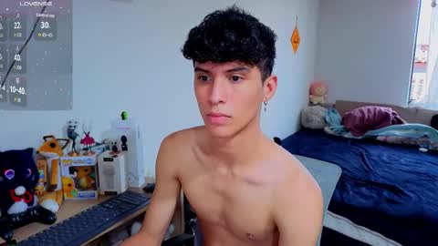 Snapshot of luclawthorne chatting on 11/16/25, 09:20 Lu Independent Model online show from 11/16/25, 09:20