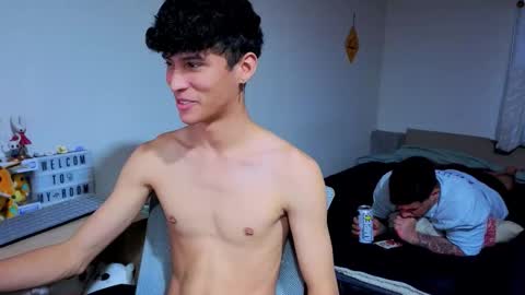 Snapshot of luclawthorne chatting on 11/29/25, 10:35 Lu Independent Model online show from 11/29/25, 10:35