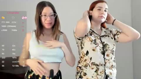 Rinredhead Gloriawith glasses Rayanother glasses online show from 11/26/25, 05:30