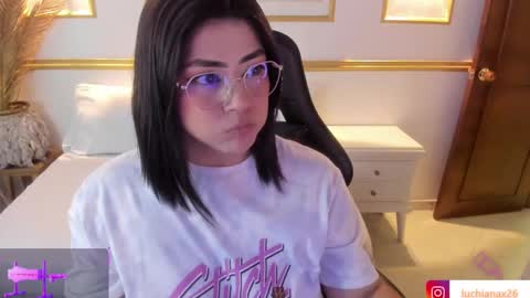 lucy online show from 03/05/25, 08:32