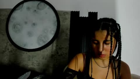   online show from 04/24/26, 04:15