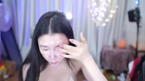 Lucy online show from 12/23/25, 01:36