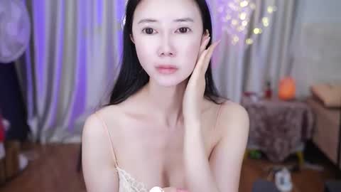 Lucy online show from 02/07/26, 01:53