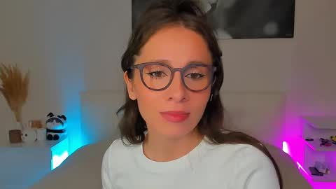 lucy__ray online show from 02/23/25, 10:20