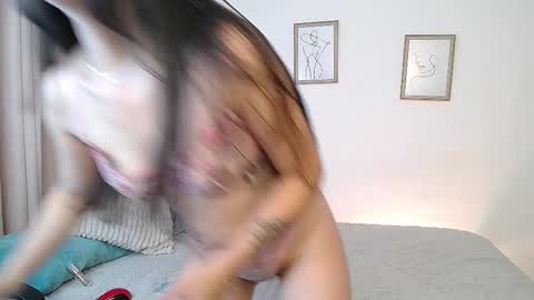 Snapshot of lucy_be chatting on 02/26/26, 10:20 Lucia online show from 02/26/26, 10:20