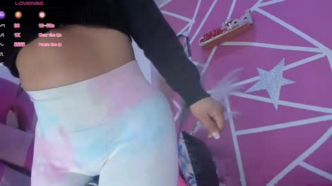 lucy_beatifull online show from 04/08/26, 05:13