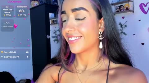 Snapshot of lucy_ev chatting on 03/05/25, 11:38 Lucy online show from 03/05/25, 11:38