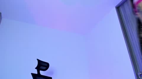 lucyfer online show from 02/21/25, 11:10