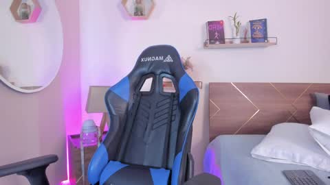 Your Lucy online show from 04/01/26, 03:29