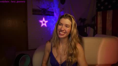 Lucy. online show from 02/07/25, 02:40