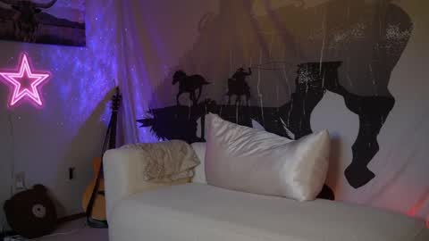 Lucy. online show from 03/10/25, 12:18