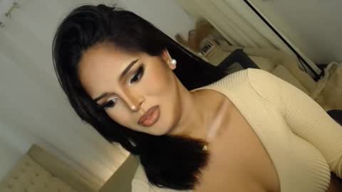    MONA    online show from 10/19/25, 11:38