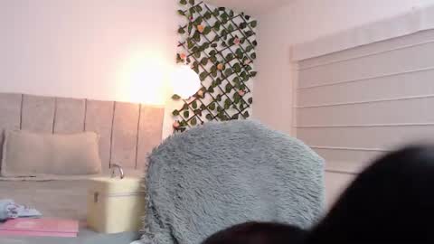 Luciana online show from 07/11/26, 04:37