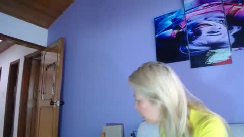  SleepyAbuela online show from 03/17/26, 01:03