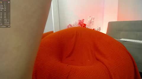 lucy online show from 11/22/25, 08:02