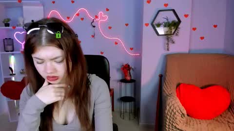 Snapshot of lucy_shy3 chatting on 03/28/26, 10:04 lucy online show from 03/28/26, 10:04