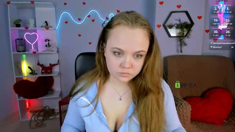 Snapshot of lucy_shy3 chatting on 04/06/26, 07:15 lucy online show from 04/06/26, 07:15