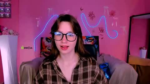 lucy online show from 05/27/26, 07:22