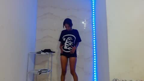 Snapshot of lucy_sluppy_hard chatting on 03/01/26, 09:39 lucy_sluppy_hard online show from 03/01/26, 09:39