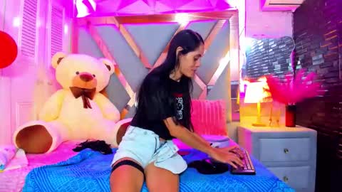 Lucy unlimit come back here  online show from 05/13/26, 02:20